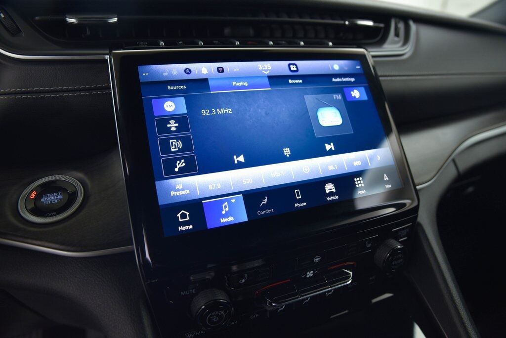 2024 Jeep Grand Cherokee L Limited AKRON OH