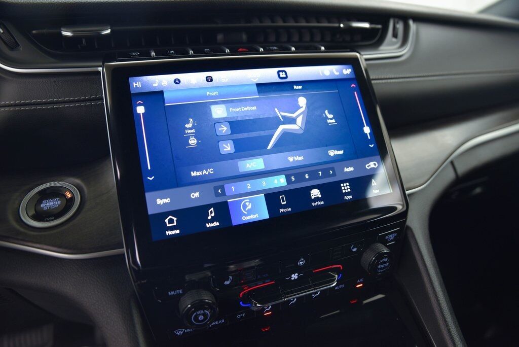 2024 Jeep Grand Cherokee L Limited AKRON OH