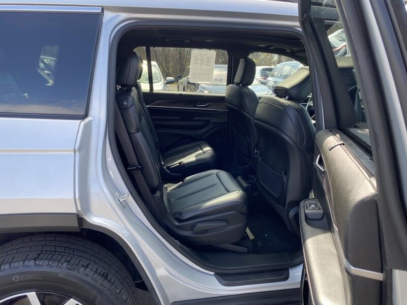 2024 Jeep Grand Cherokee L Limited Bristol  PA