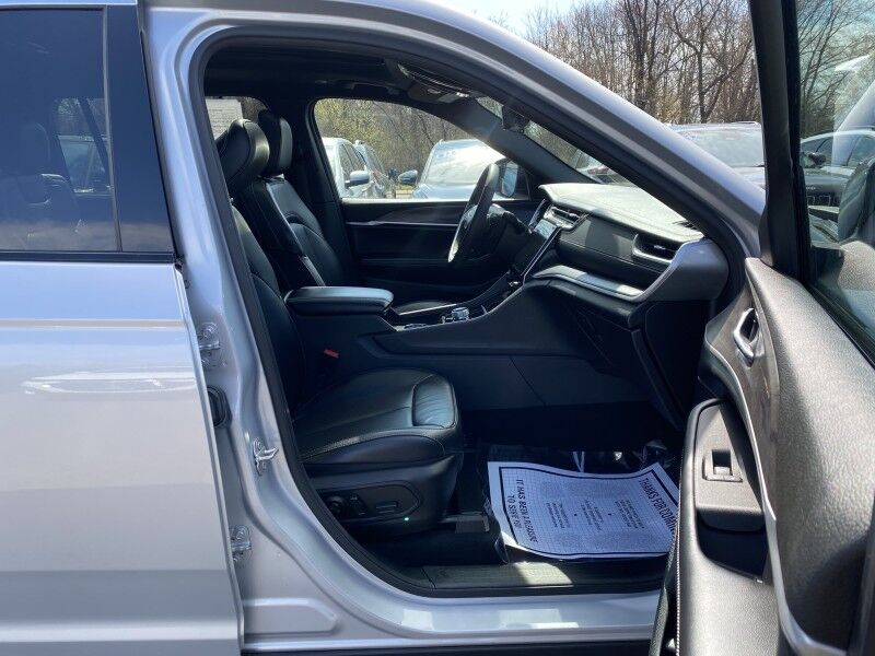 2024 Jeep Grand Cherokee L Limited Bristol  PA