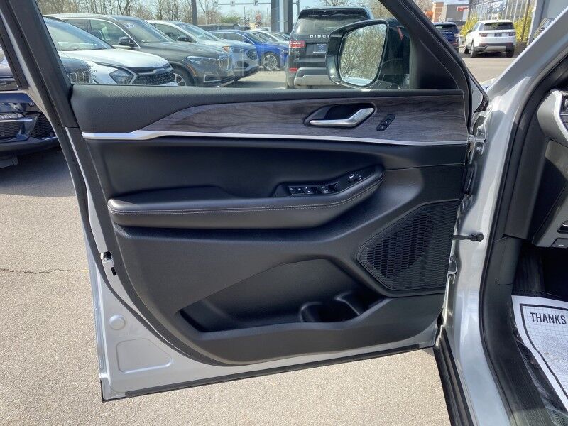 2024 Jeep Grand Cherokee L Limited Bristol  PA