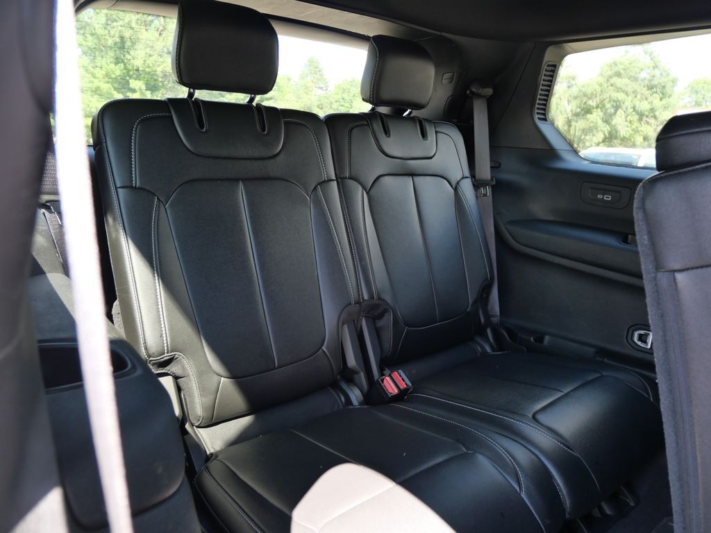 2024 Jeep Grand Cherokee L Limited Mt Pleasant MI