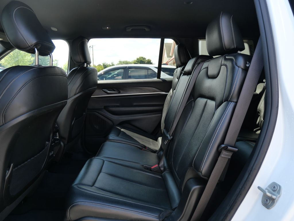 2024 Jeep Grand Cherokee L Limited Mt Pleasant MI