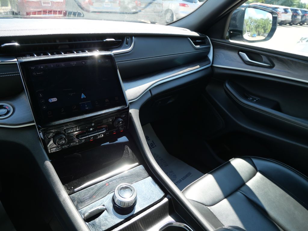 2024 Jeep Grand Cherokee L Limited Mt Pleasant MI