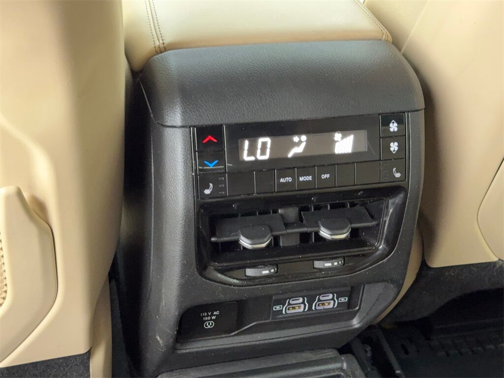 2024 Jeep Grand Cherokee L Limited NAV,CAM,HTD STS,BLIND SPOT,3RD ROW Plano TX