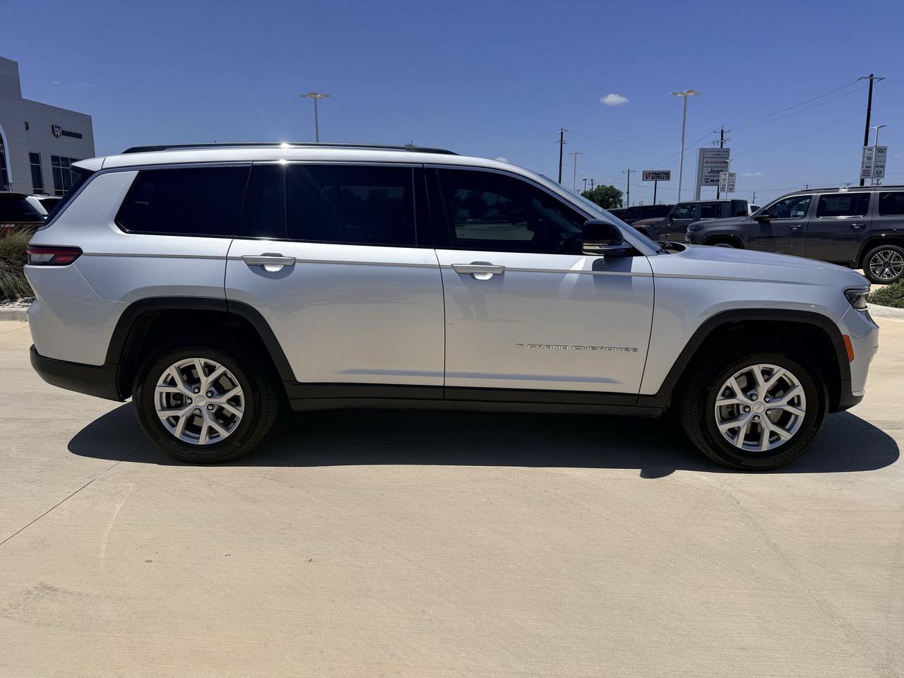 2024 Jeep Grand Cherokee L Limited Castroville TX