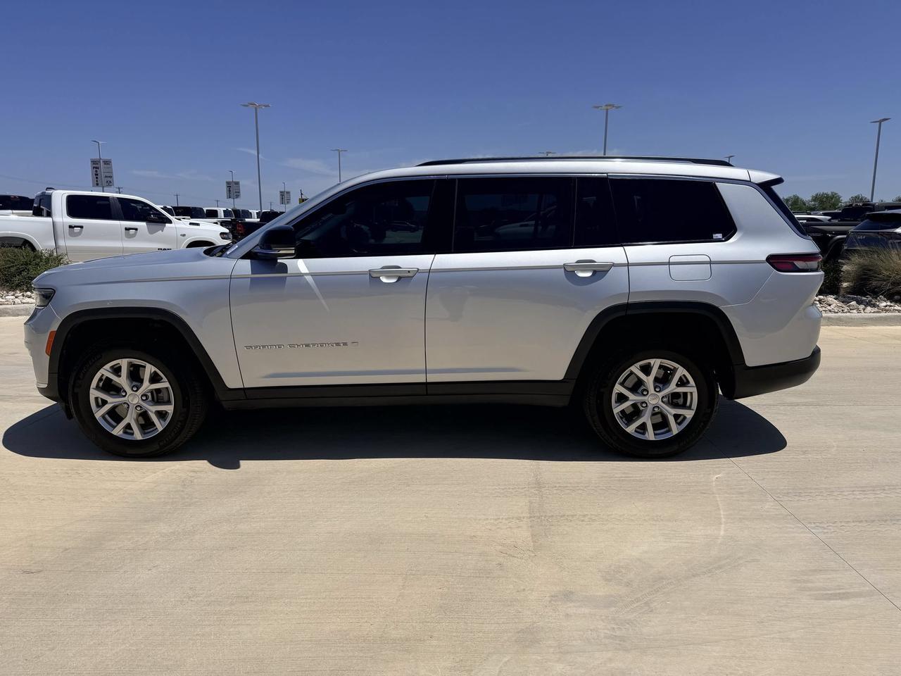 2024 Jeep Grand Cherokee L Limited Castroville TX
