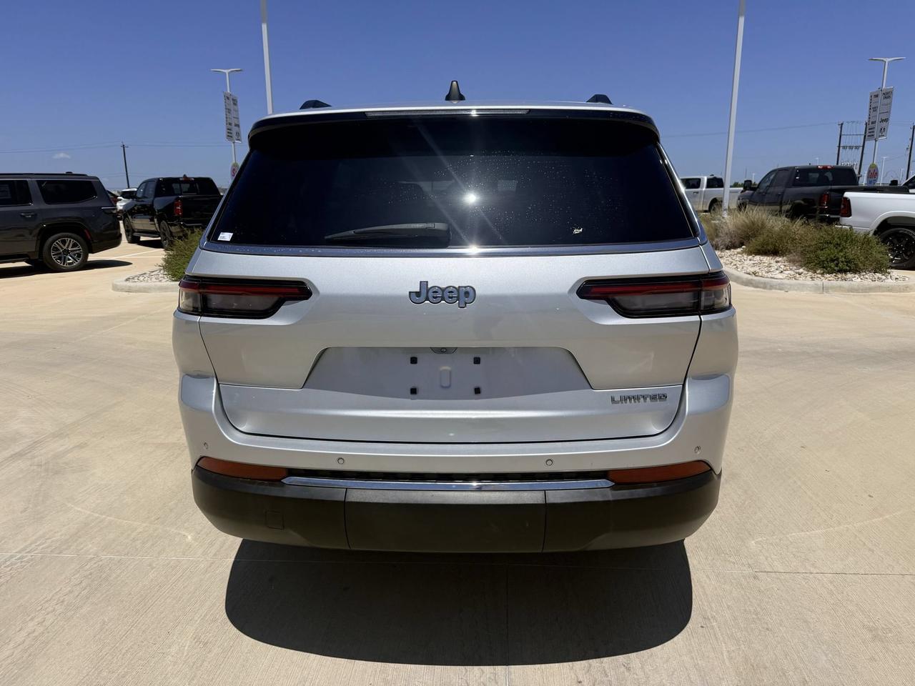 2024 Jeep Grand Cherokee L Limited Castroville TX