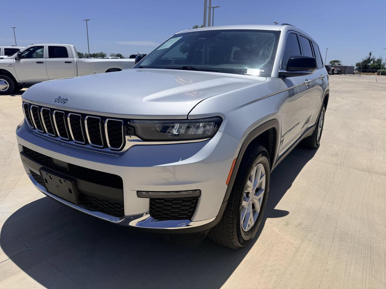 2024 Jeep Grand Cherokee L Limited Castroville TX
