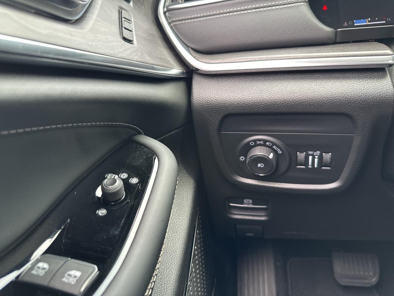 2024 Jeep Grand Cherokee L Overland Chantilly VA