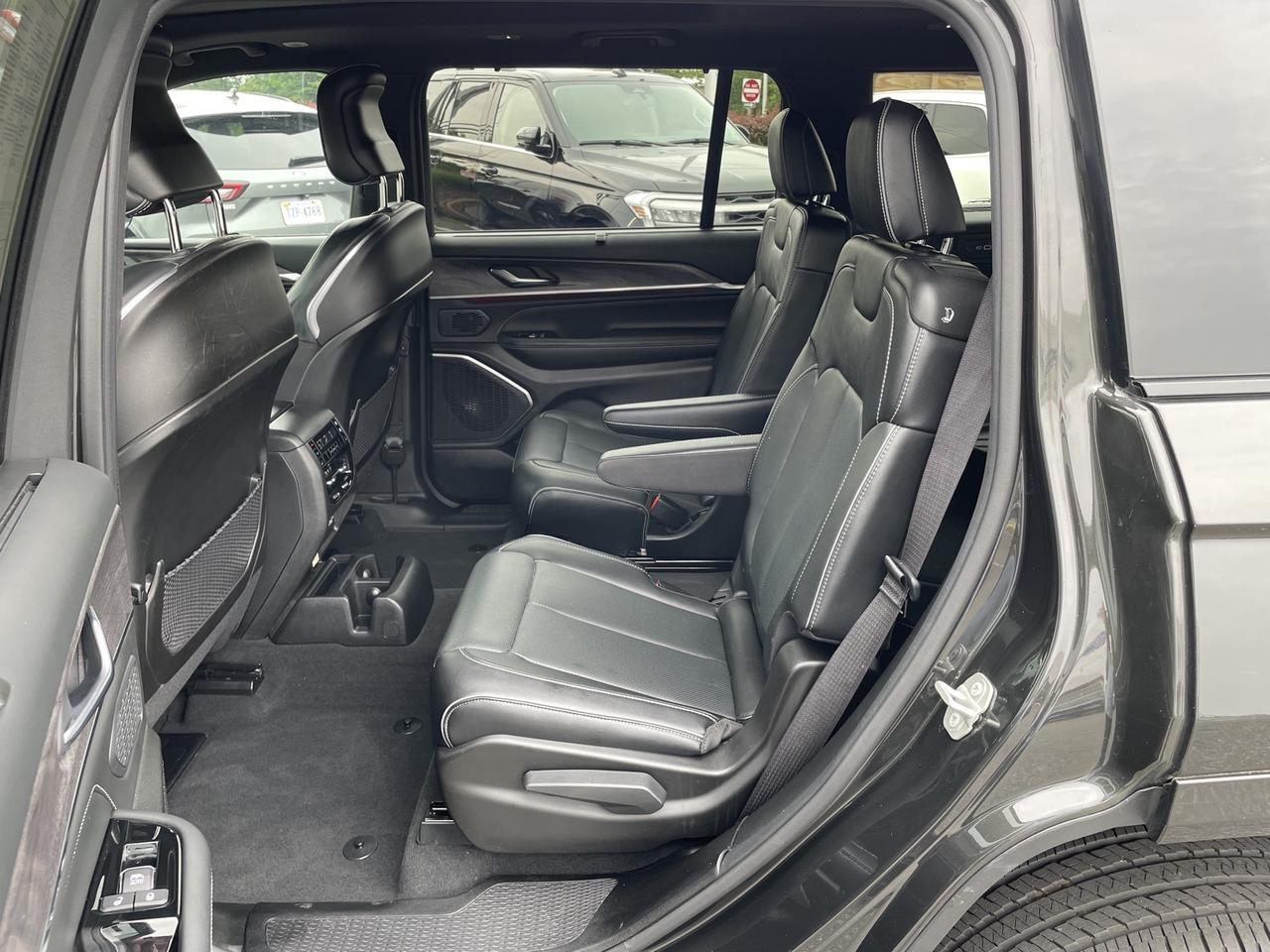 2024 Jeep Grand Cherokee L Overland Chantilly VA