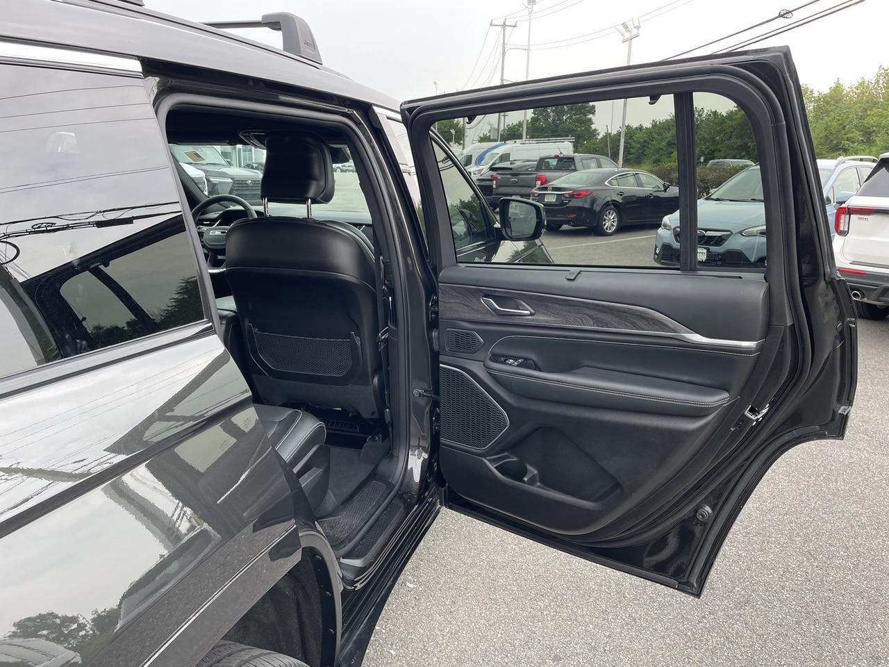 2024 Jeep Grand Cherokee L Overland Springfield VA