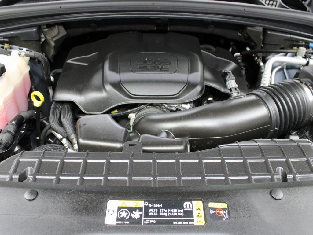 2024 Jeep Grand Cherokee L Summit 4WD 7 Passenger Fond du Lac WI