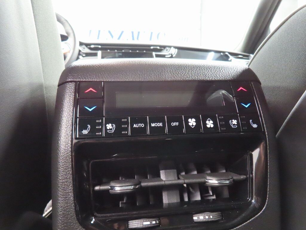 2024 Jeep Grand Cherokee L Summit 4WD Fond du Lac WI
