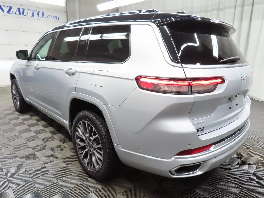 2024 Jeep Grand Cherokee L Summit 4WD Fond du Lac WI