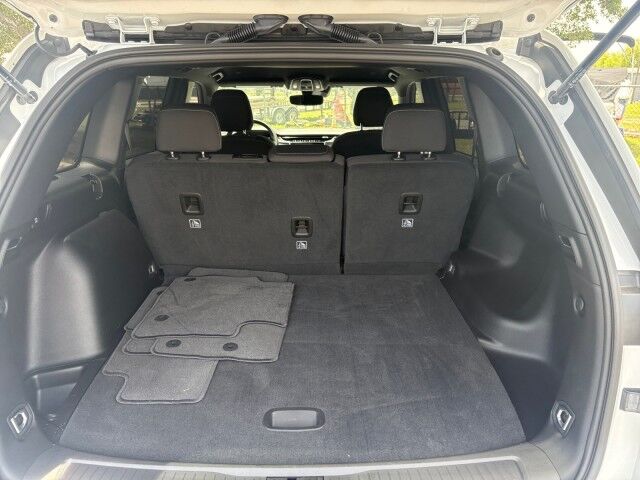 2024 Jeep Grand Cherokee Laredo Burnet TX