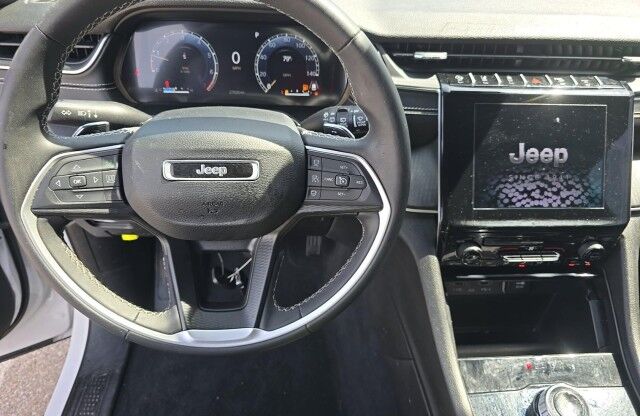 2024 Jeep Grand Cherokee Laredo Burnet TX
