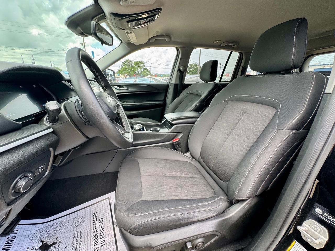 2024 Jeep Grand Cherokee Laredo 4x4 Baton Rouge LA
