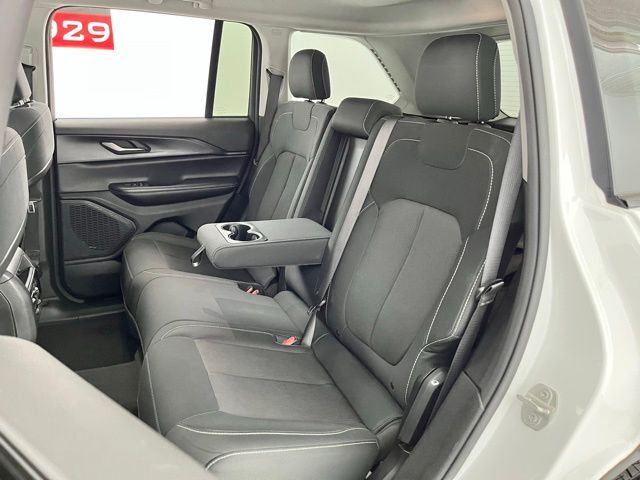 2024 Jeep Grand Cherokee Laredo Carrollton TX
