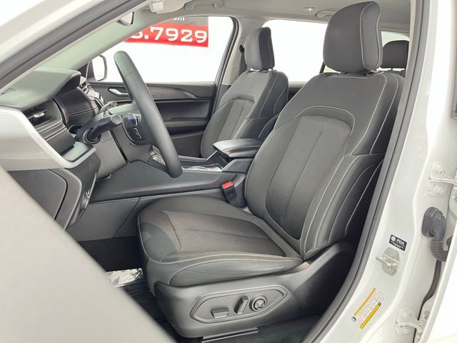 2024 Jeep Grand Cherokee Laredo Carrollton TX