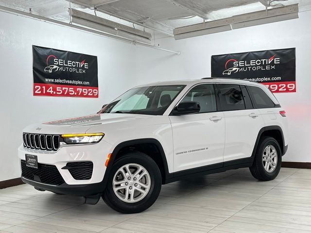 2024 Jeep Grand Cherokee Laredo