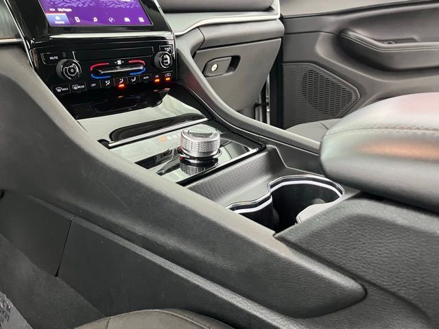 2024 Jeep Grand Cherokee Laredo Carrollton TX
