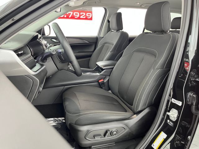 2024 Jeep Grand Cherokee Laredo Carrollton TX