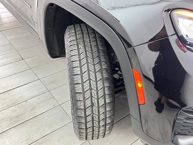 2024 Jeep Grand Cherokee Laredo Carrollton TX