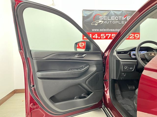2024 Jeep Grand Cherokee Laredo Carrollton TX