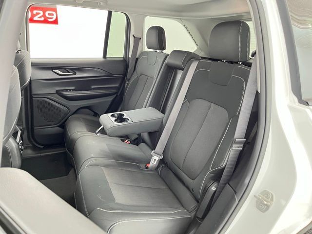 2024 Jeep Grand Cherokee Laredo Carrollton TX