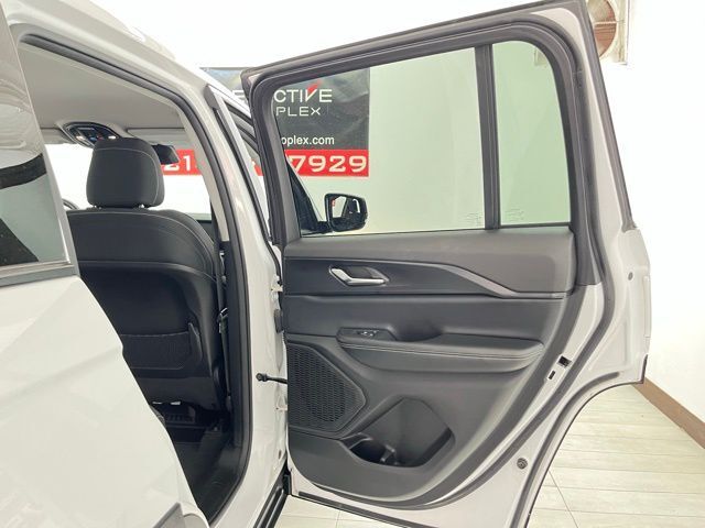 2024 Jeep Grand Cherokee Laredo Carrollton TX