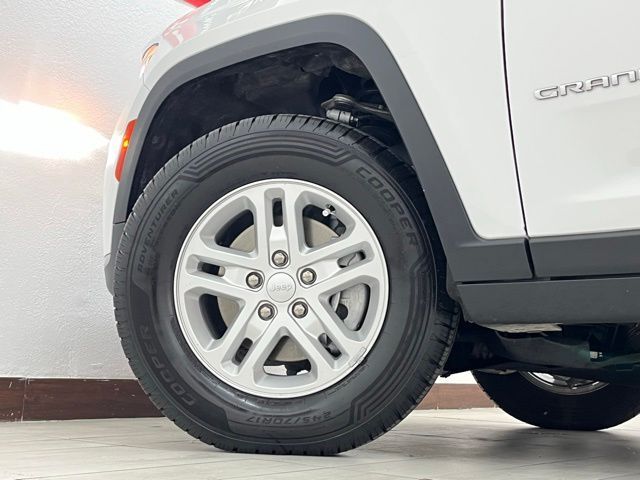 2024 Jeep Grand Cherokee Laredo Carrollton TX