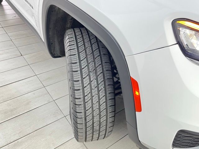 2024 Jeep Grand Cherokee Laredo Carrollton TX