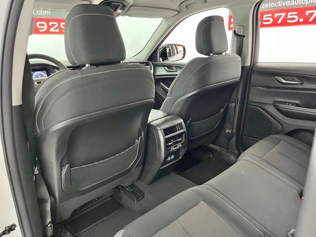 2024 Jeep Grand Cherokee Laredo Carrollton TX
