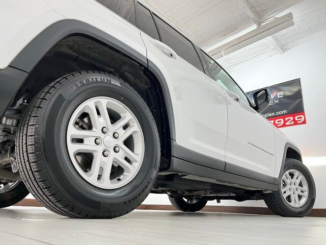 2024 Jeep Grand Cherokee Laredo Carrollton TX