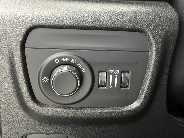 2024 Jeep Grand Cherokee Laredo Carrollton TX