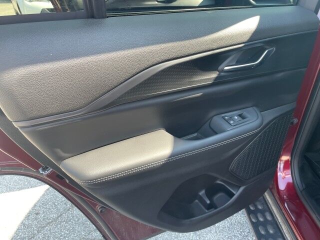 2024 Jeep Grand Cherokee Laredo Cleveland OH