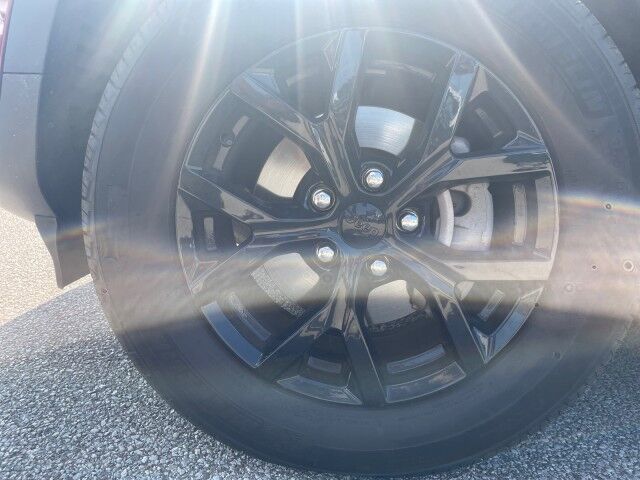 2024 Jeep Grand Cherokee Laredo Cleveland OH