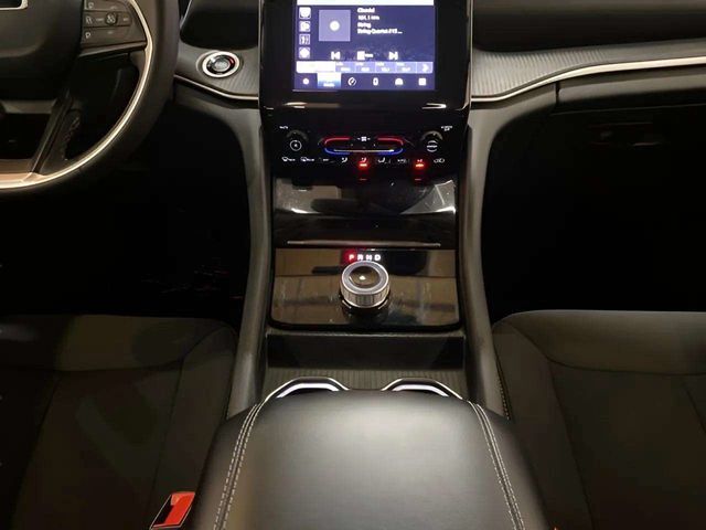 2024 Jeep Grand Cherokee Laredo Dallas TX