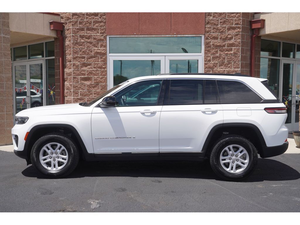 2024 Jeep Grand Cherokee Laredo Huntington UT