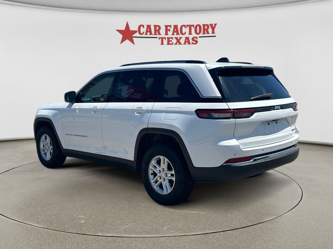 2024 Jeep Grand Cherokee Laredo Lancaster TX