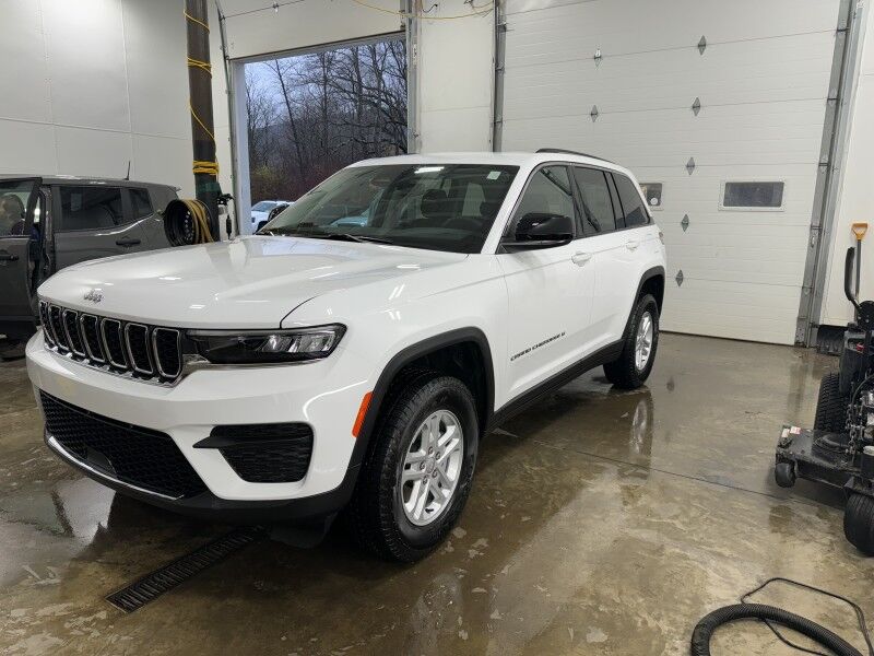 New 2024 Jeep Grand Cherokee Little Valley NY