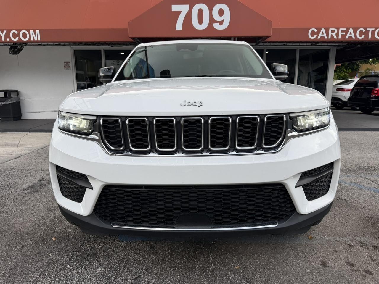 2024 Jeep Grand Cherokee Laredo Miami FL
