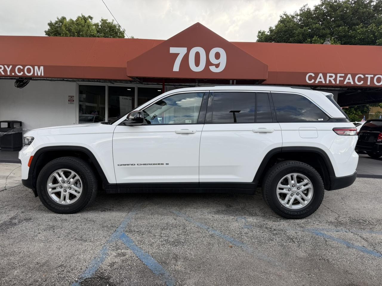 2024 Jeep Grand Cherokee Laredo Miami FL