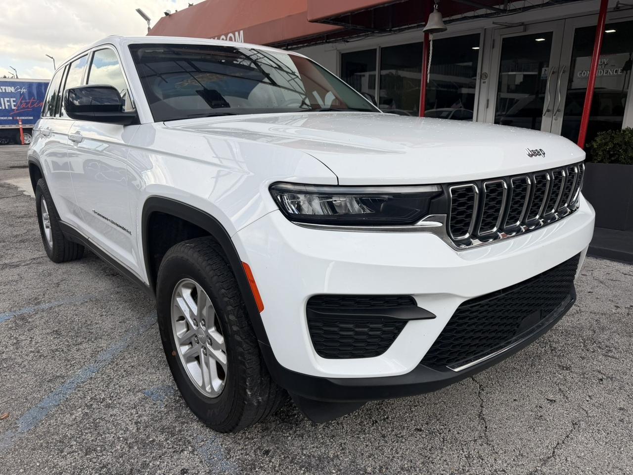 2024 Jeep Grand Cherokee Laredo Miami FL