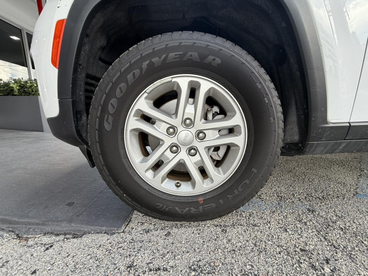 2024 Jeep Grand Cherokee Laredo Miami FL