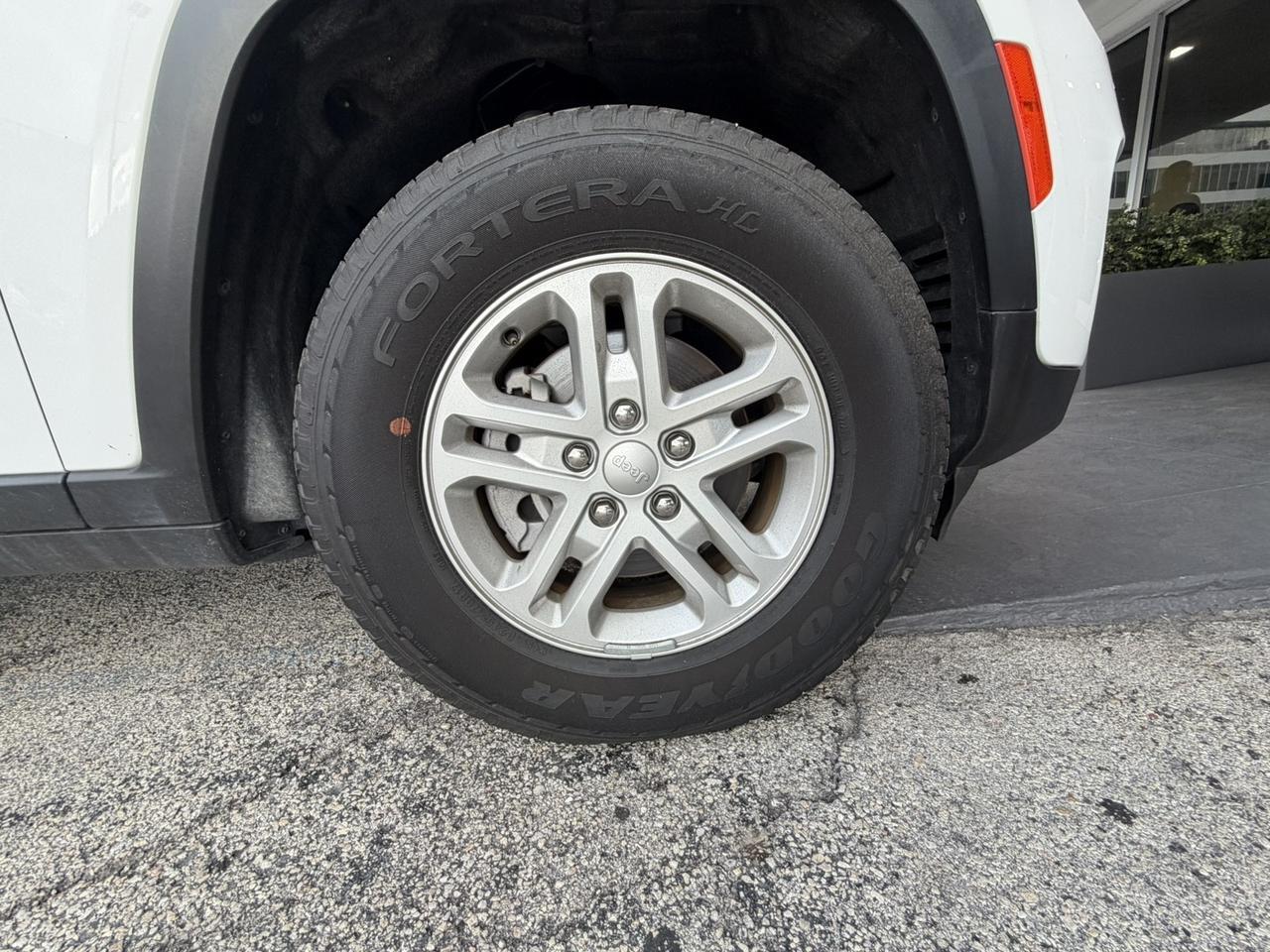 2024 Jeep Grand Cherokee Laredo Miami FL