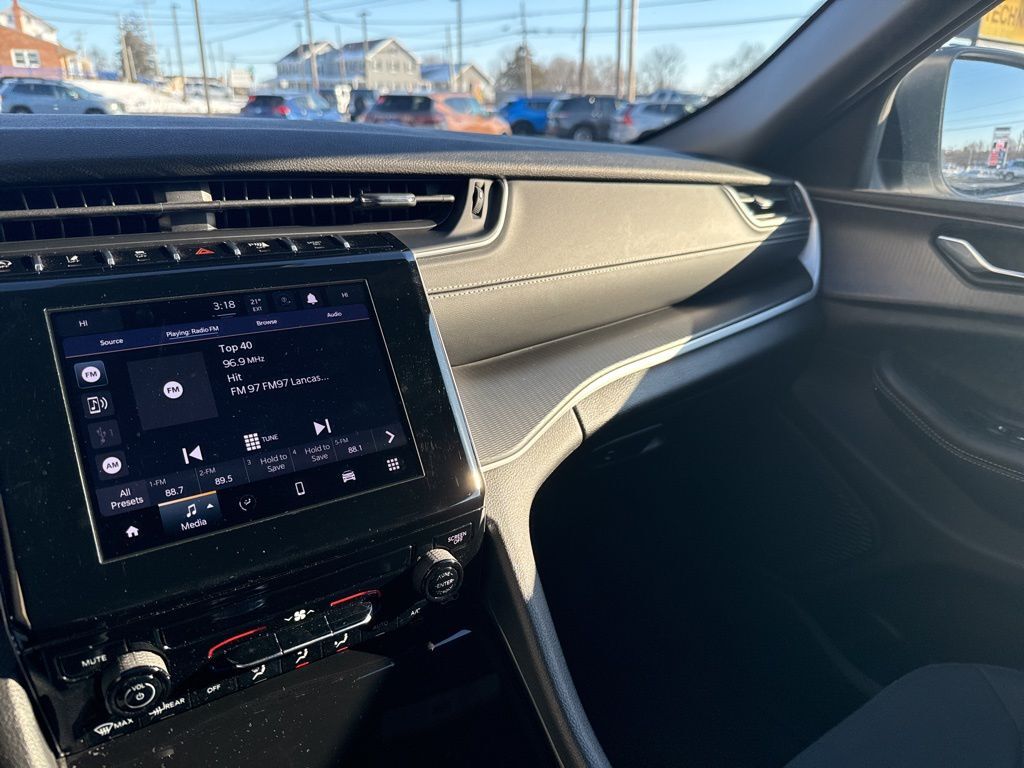 2024 Jeep Grand Cherokee Laredo Mount Joy PA