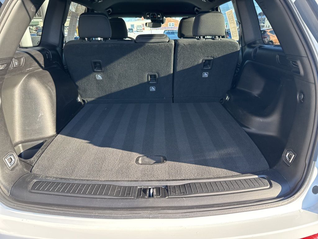 2024 Jeep Grand Cherokee Laredo Mount Joy PA