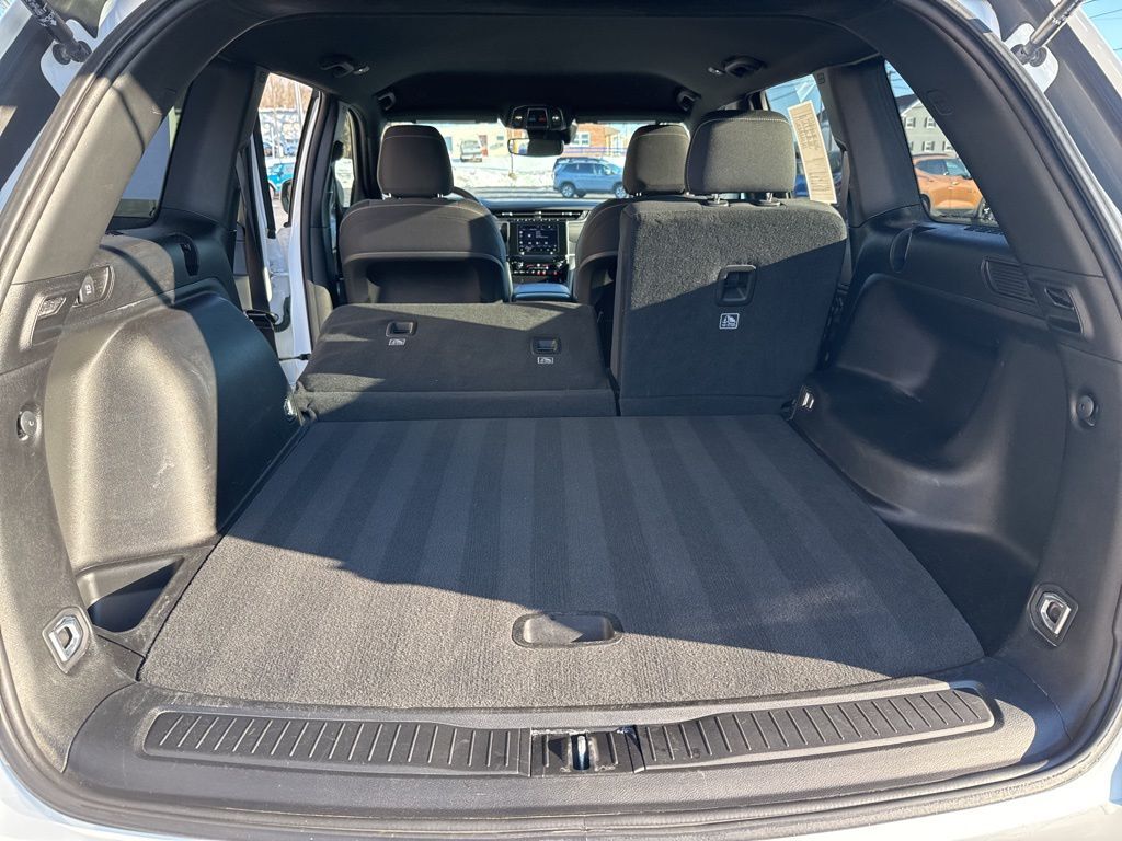 2024 Jeep Grand Cherokee Laredo Mount Joy PA